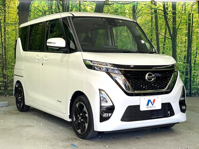 NISSAN ROOX 2023