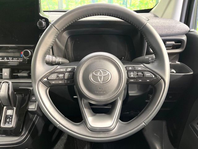 TOYOTA SIENTA HYBRID 2025