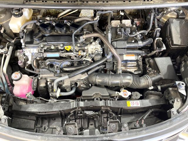 TOYOTA SIENTA HYBRID 2025