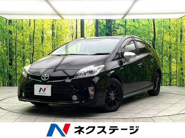 TOYOTA PRIUS 2013