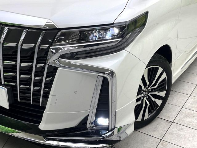 TOYOTA ALPHARD 2022