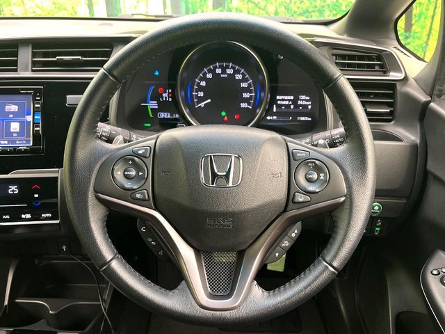HONDA FIT HYBRID 2017