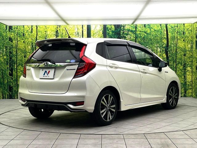 HONDA FIT HYBRID 2017