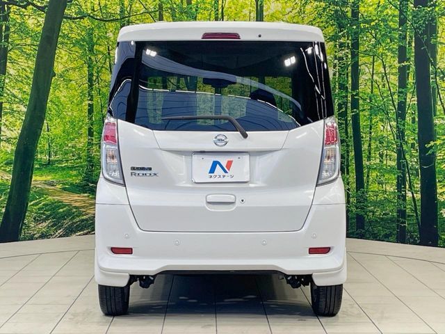 NISSAN DAYZ ROOX 2019