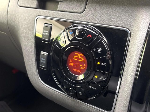 NISSAN NV350 CARAVAN 2019