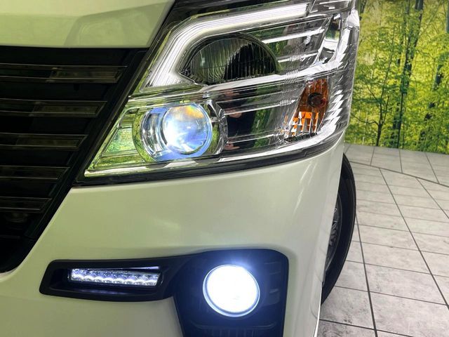 NISSAN NV350 CARAVAN 2019