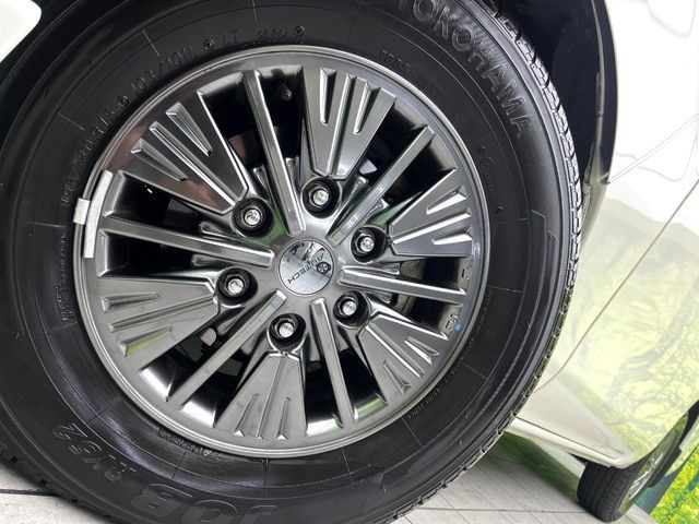 NISSAN NV350 CARAVAN 2019