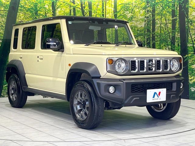SUZUKI JIMNY NOMADE 2025