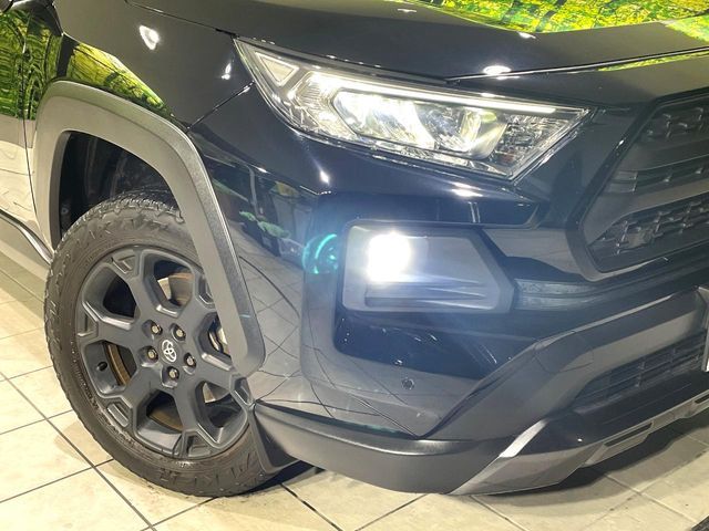 TOYOTA RAV4 4WD 2021