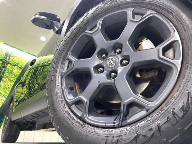 TOYOTA RAV4 4WD 2021