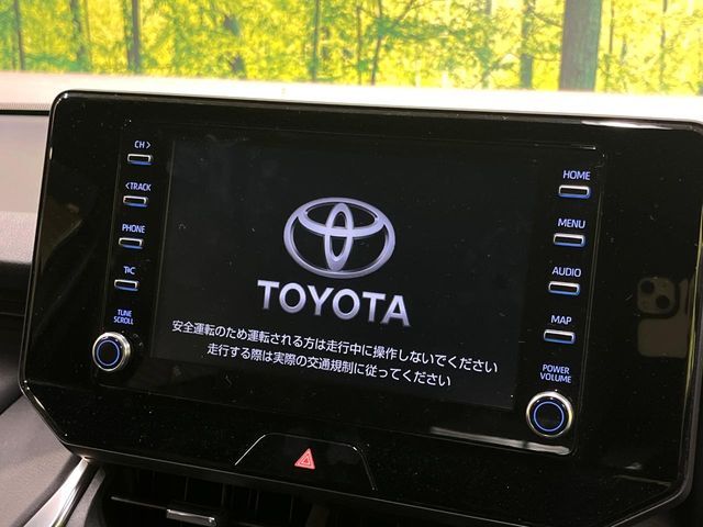 TOYOTA HARRIER HYBRID 2022