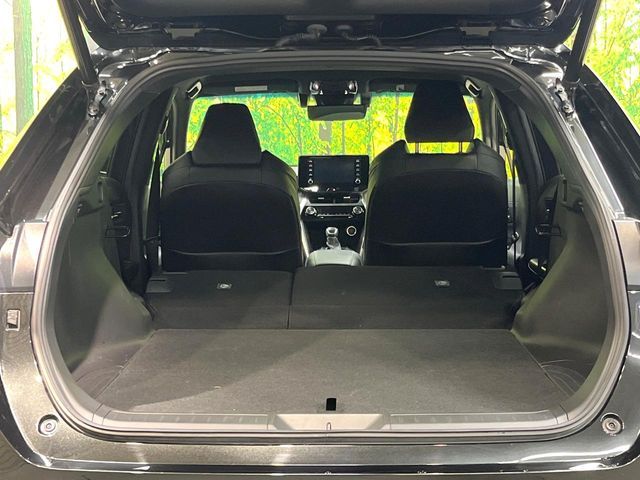 TOYOTA HARRIER HYBRID 2022