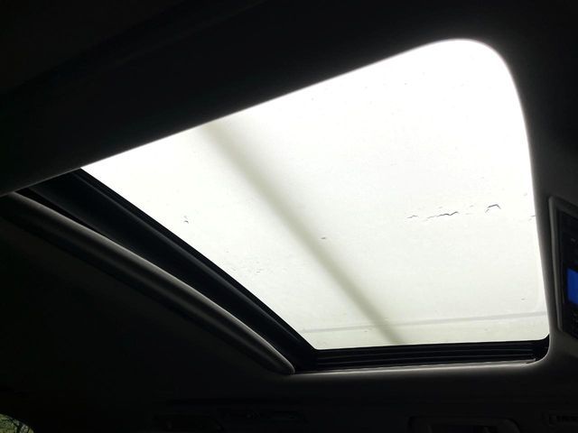 TOYOTA VELLFIRE 2017