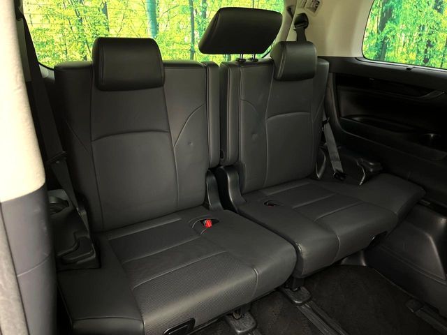 TOYOTA VELLFIRE 2017