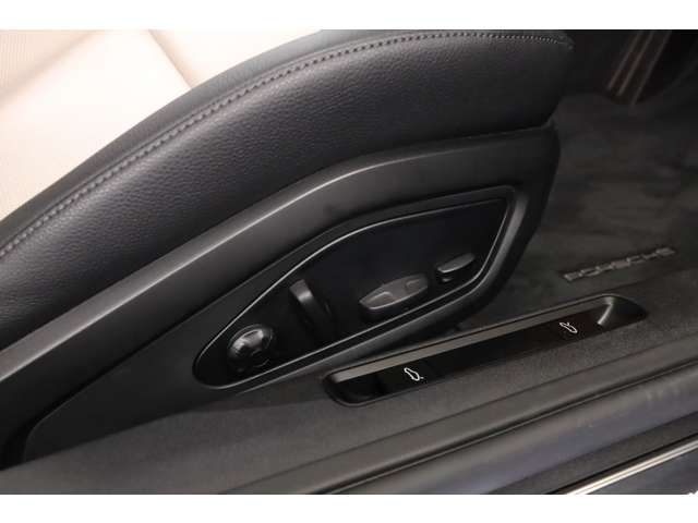 PORSCHE PORSCHE 911 2024