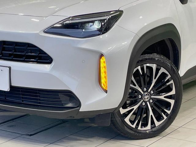 TOYOTA YARIS CROSS 2025