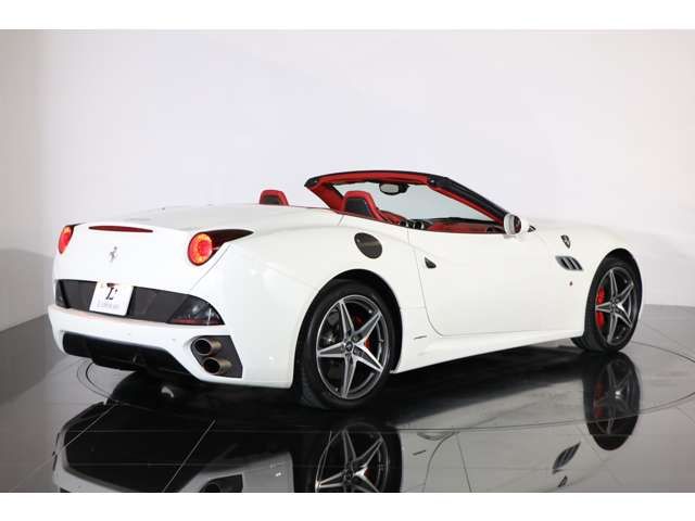 FERRARI FERRARI California 30 2013