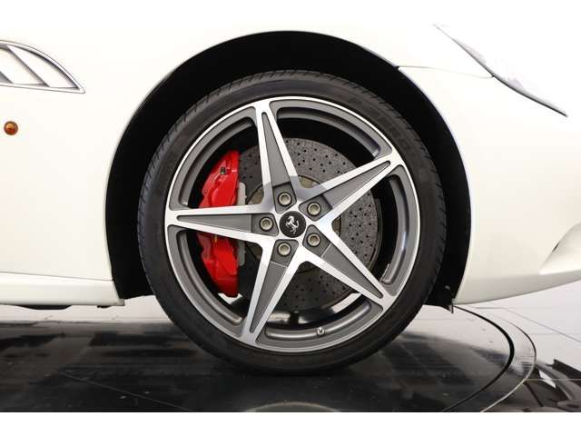 FERRARI FERRARI California 30 2013