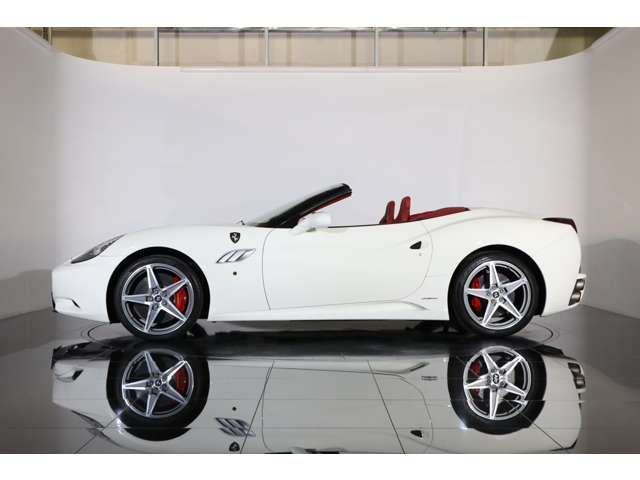 FERRARI FERRARI California 30 2013