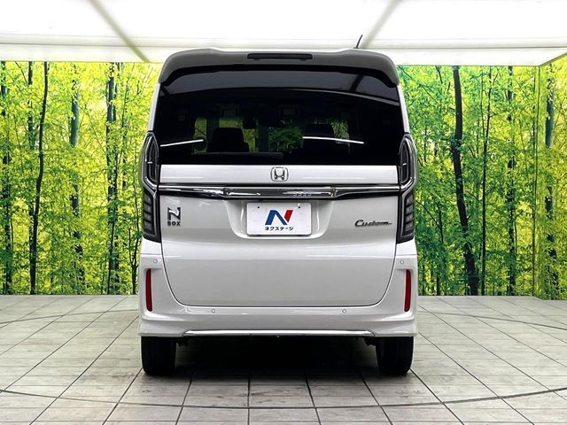 HONDA N BOX CUSTOM 2021