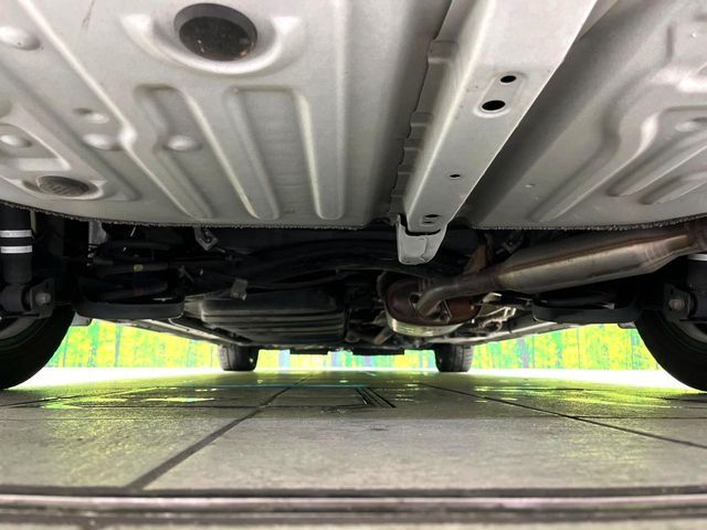 TOYOTA VOXY HYBRID 2021