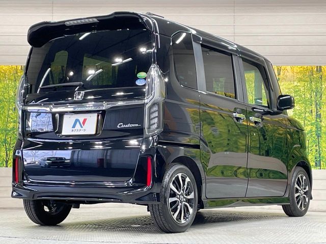 HONDA N BOX CUSTOM 2019