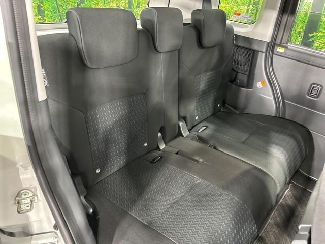 TOYOTA ROOMY 4WD 2023