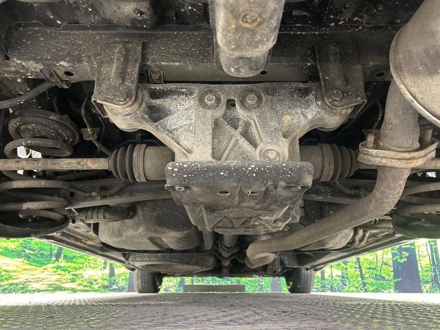 TOYOTA VOXY 4WD 2011