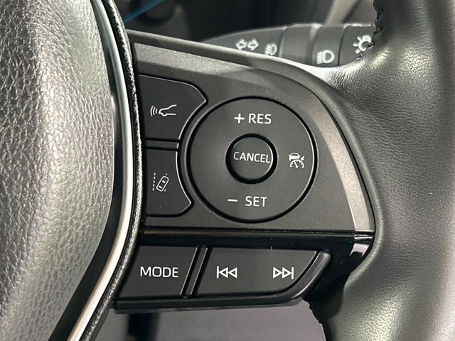 TOYOTA HARRIER HYBRID 2021