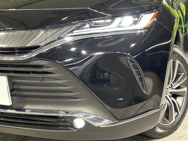 TOYOTA HARRIER HYBRID 2021