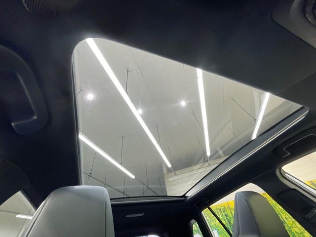 TOYOTA COROLLA CROSS HYBRID 2024