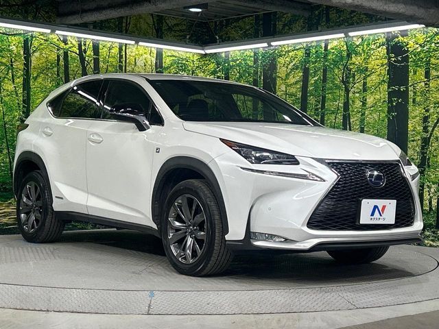 TOYOTA LEXUS NX300h AWD 2016