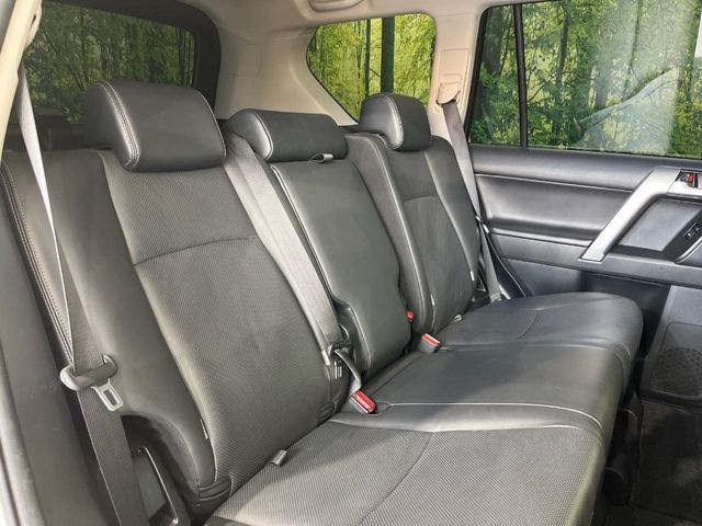 TOYOTA LANDCRUISER PRADO 2023