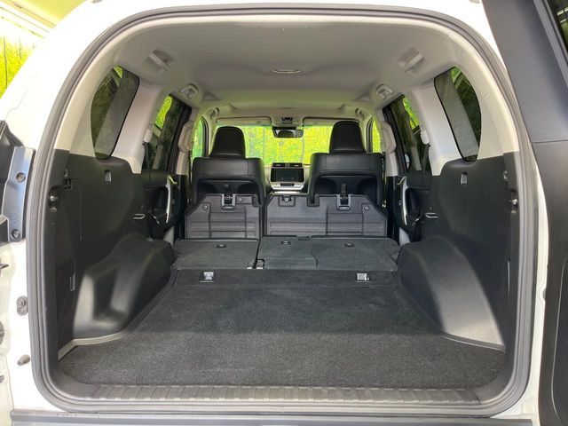 TOYOTA LANDCRUISER PRADO 2023