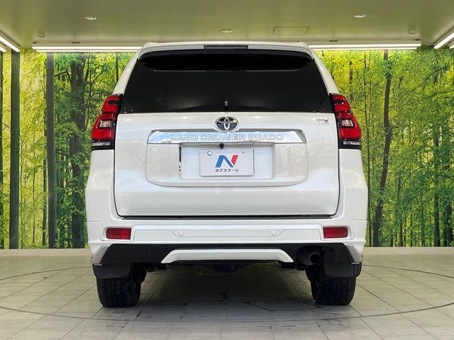 TOYOTA LANDCRUISER PRADO 2023