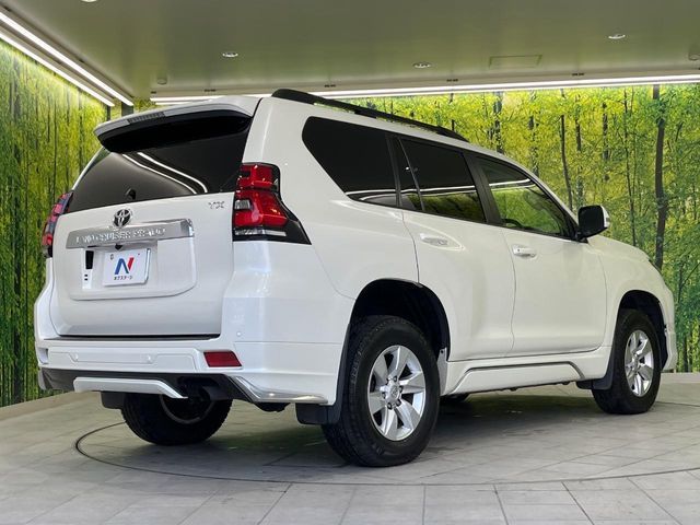 TOYOTA LANDCRUISER PRADO 2023