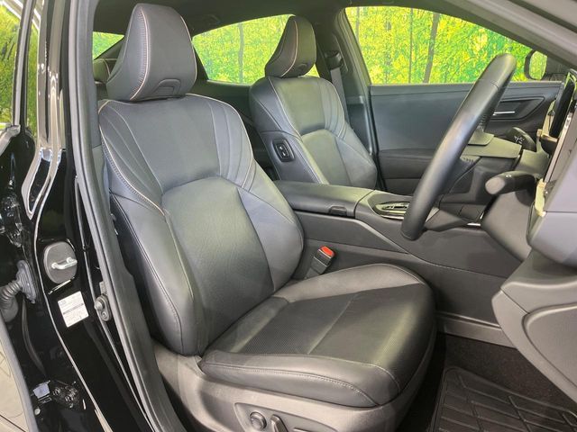 TOYOTA CROWN CROSSOVER 2023