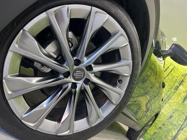 TOYOTA CROWN CROSSOVER 2023