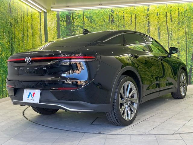 TOYOTA CROWN CROSSOVER 2023
