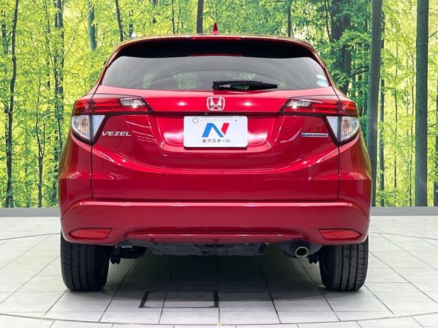 HONDA VEZEL HYBRID 2016