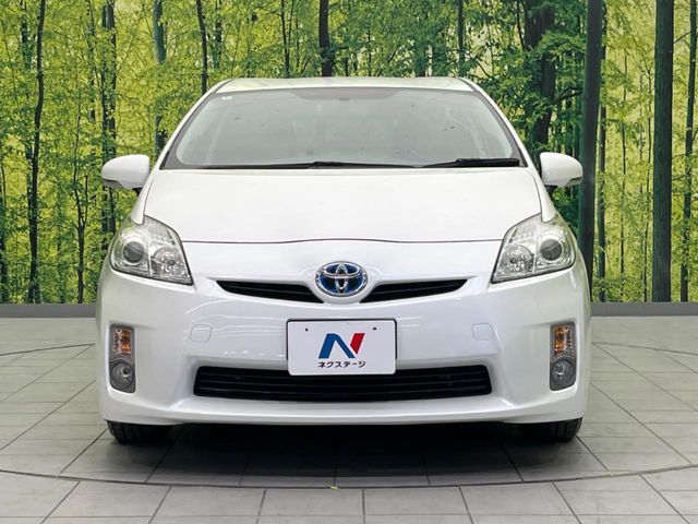 TOYOTA PRIUS 2010