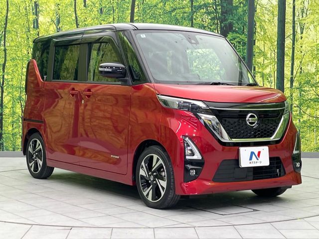 NISSAN ROOX 2022
