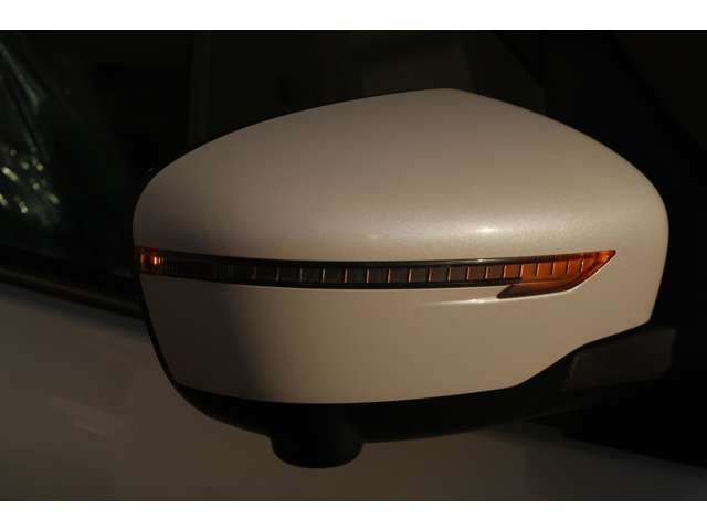 NISSAN SERENA  S-HYBRID 4WD 2017