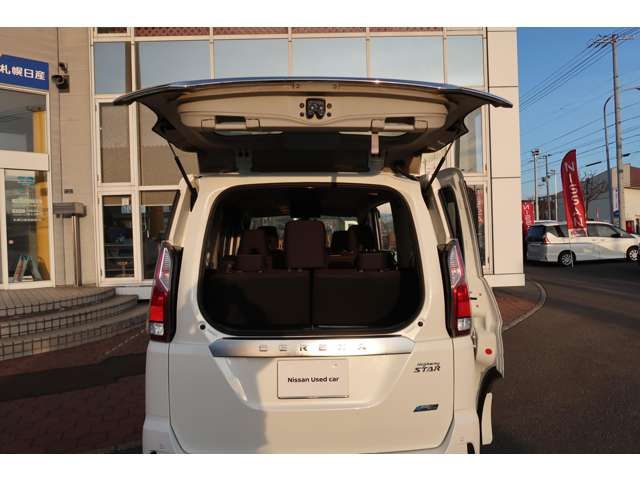 NISSAN SERENA  S-HYBRID 4WD 2017