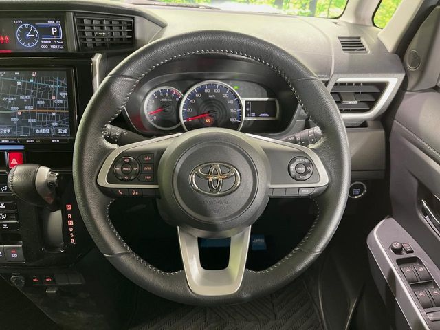TOYOTA ROOMY 2021