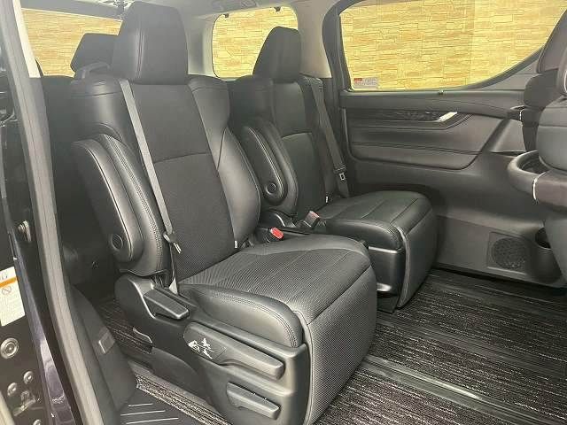 TOYOTA VELLFIRE  HYBRID 4WD 2019