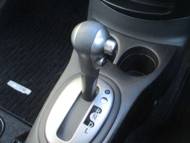 NISSAN NOTE 4WD 2017