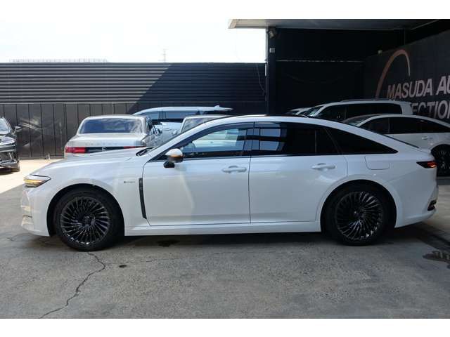 TOYOTA CROWN sedan 2024