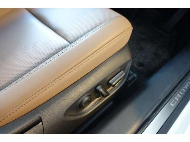 TOYOTA CROWN sedan 2024