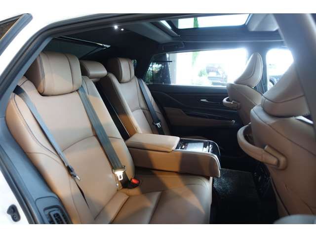 TOYOTA CROWN sedan 2024